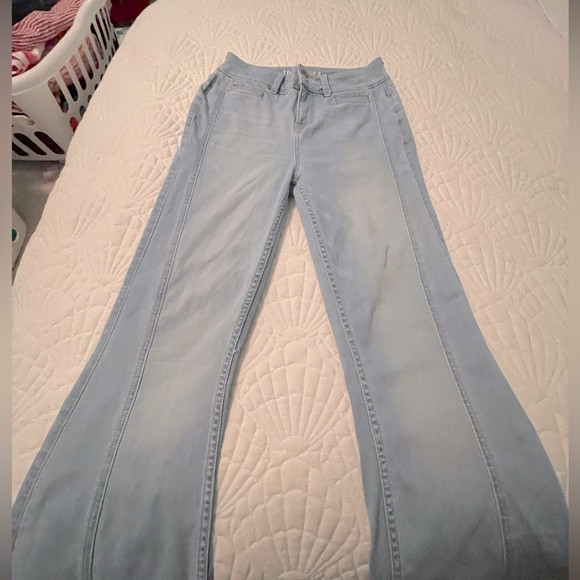 Idyllwind by Maranda Lambert -Flare Leg Jeans- Size 4 - Picture 2 of 7